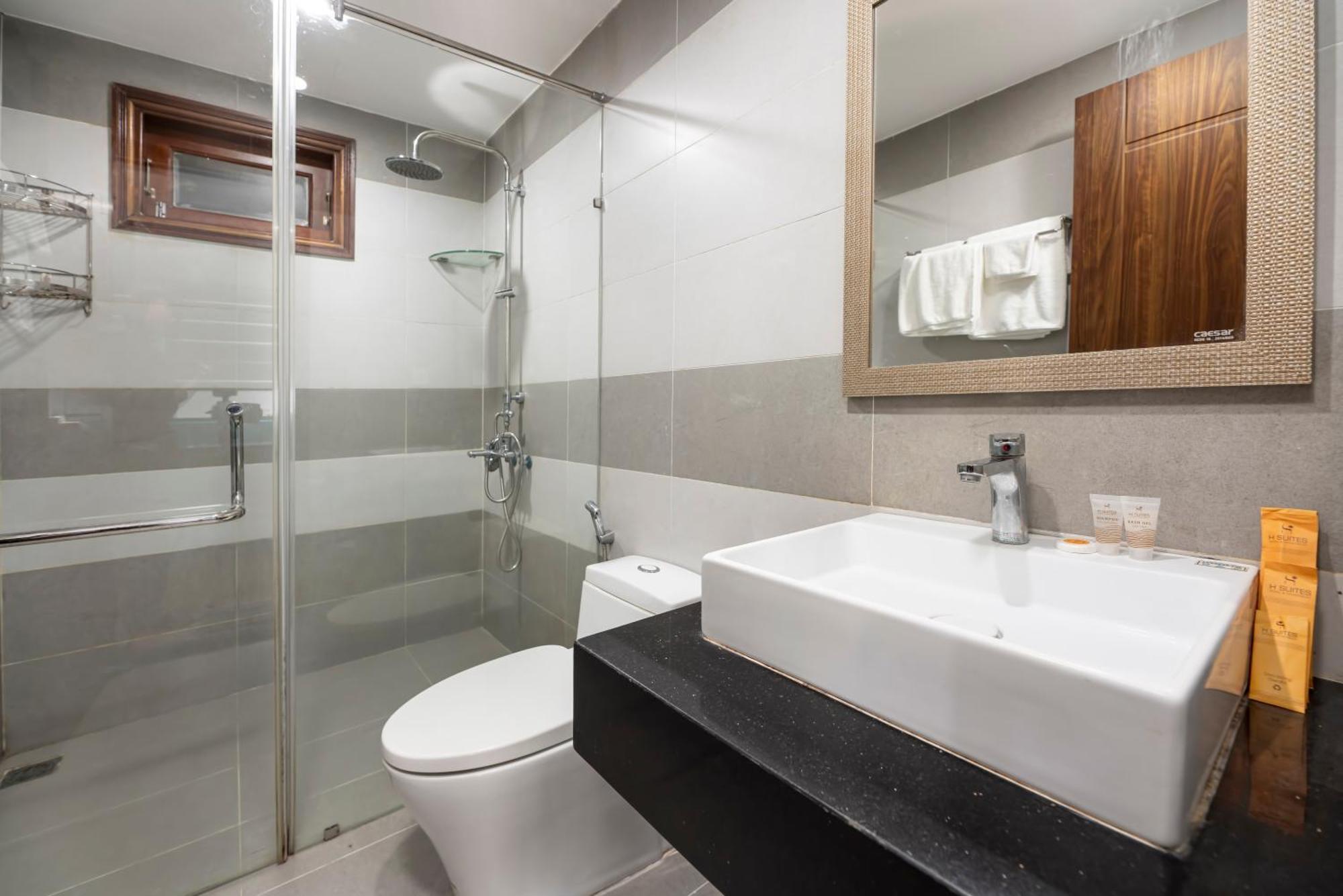 Apartment Hsuites And *